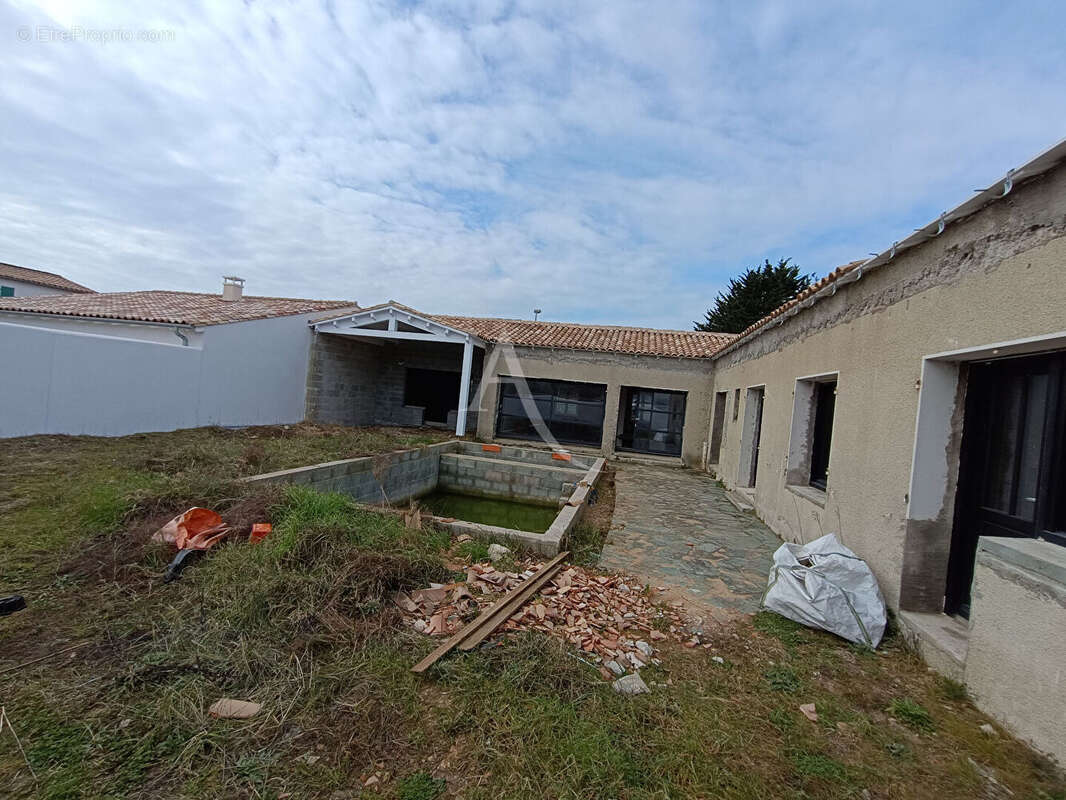 Maison à LE BOIS-PLAGE-EN-RE