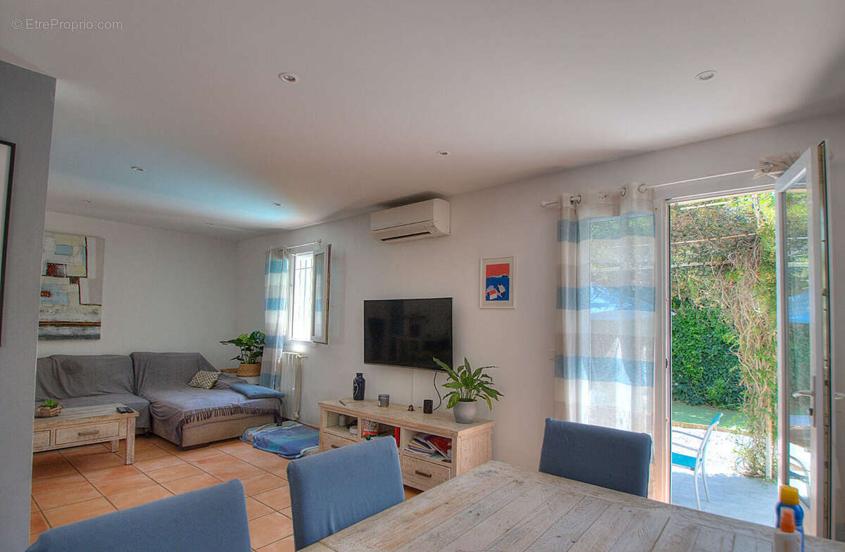 Maison à SAINT-RAPHAEL