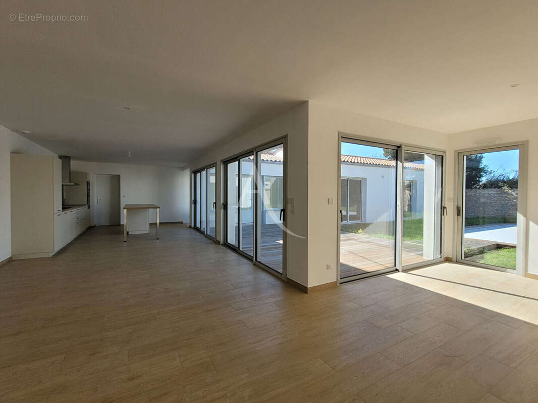 Maison à PUILBOREAU