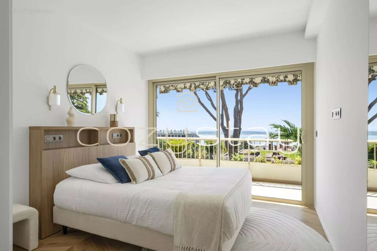 5 pièces d’exception, vue mer, 2 parkings, Cannes Californie - photo 8