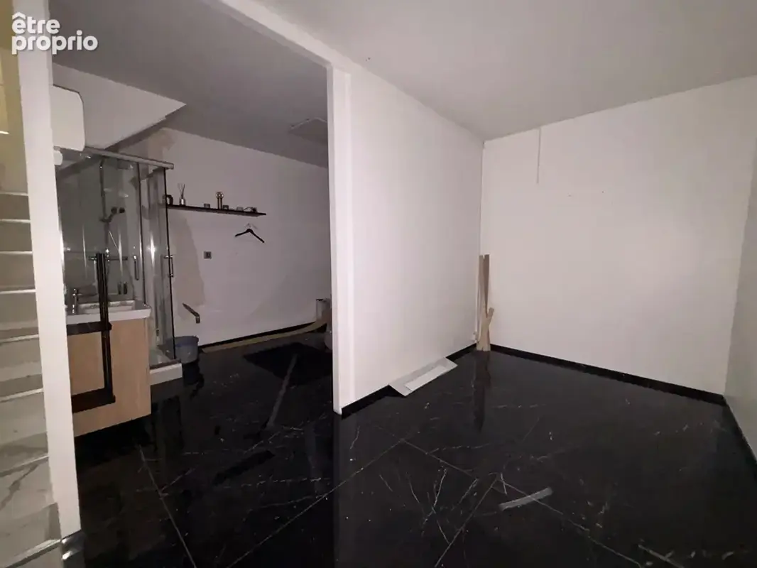 Local commercial 142m² à paris 3e arrondissement - photo 11