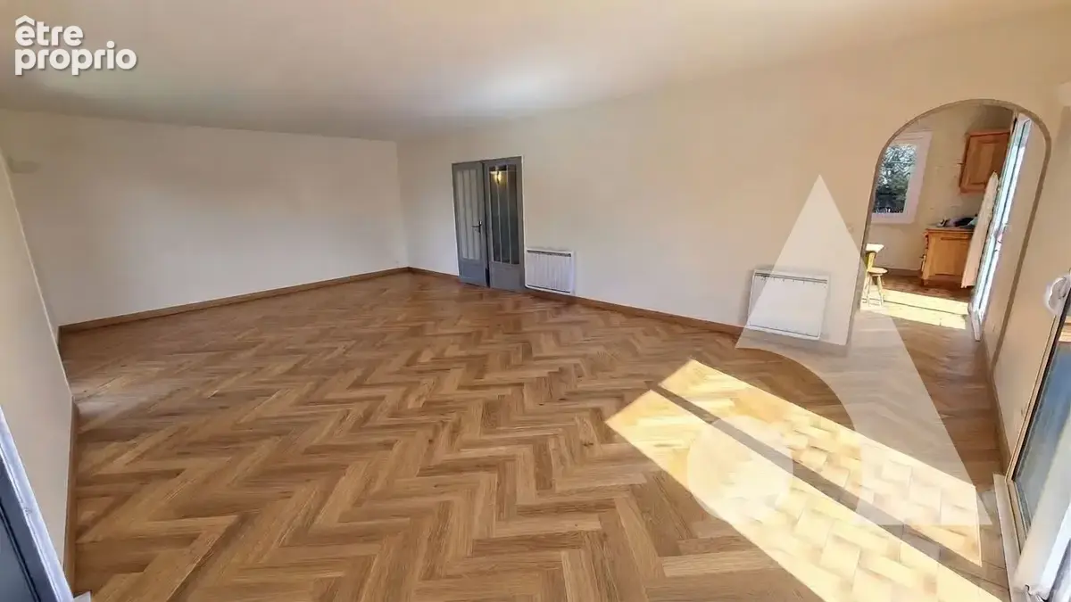 Maison de 8 pièces, 5 chambres, 220 m² - photo 4