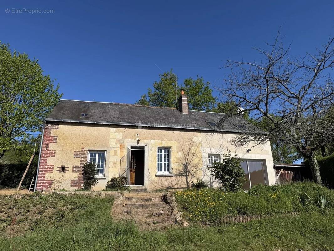 Maison à RUILLE-SUR-LOIR