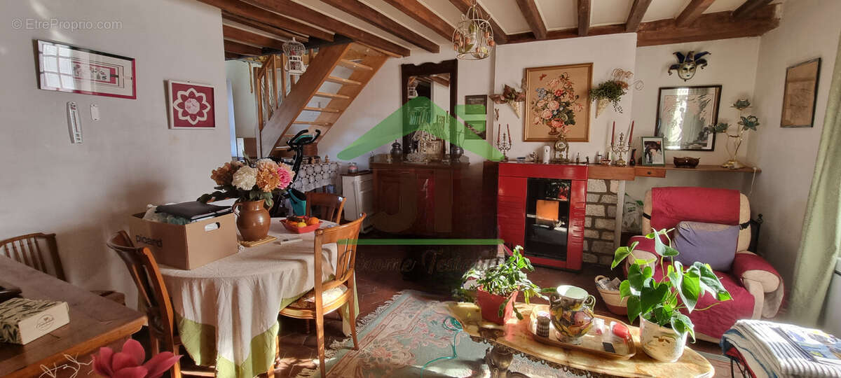 Maison à CLOYES-SUR-LE-LOIR