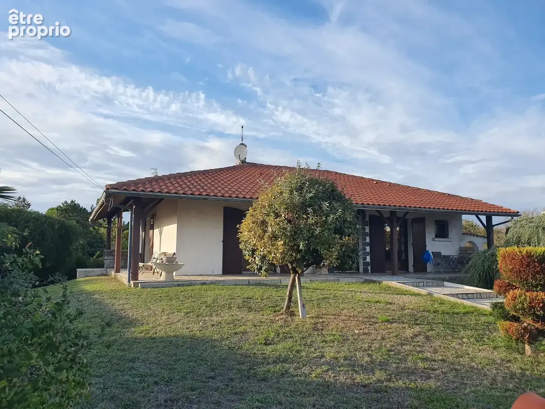 Maison 6 pièces 123 m² à vendre à Semussac (17120) - photo 2