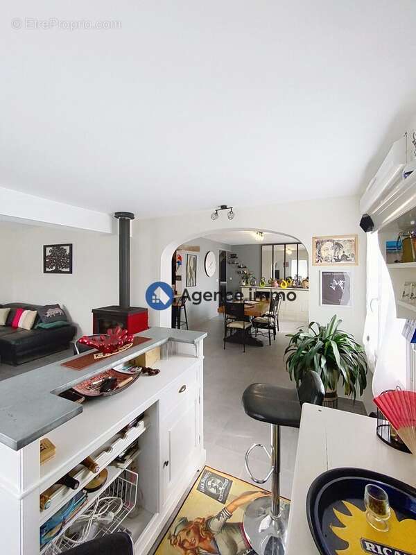 Maison à SAVIGNE-SUR-LATHAN