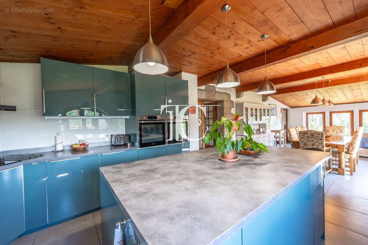 Maison à LES VANS