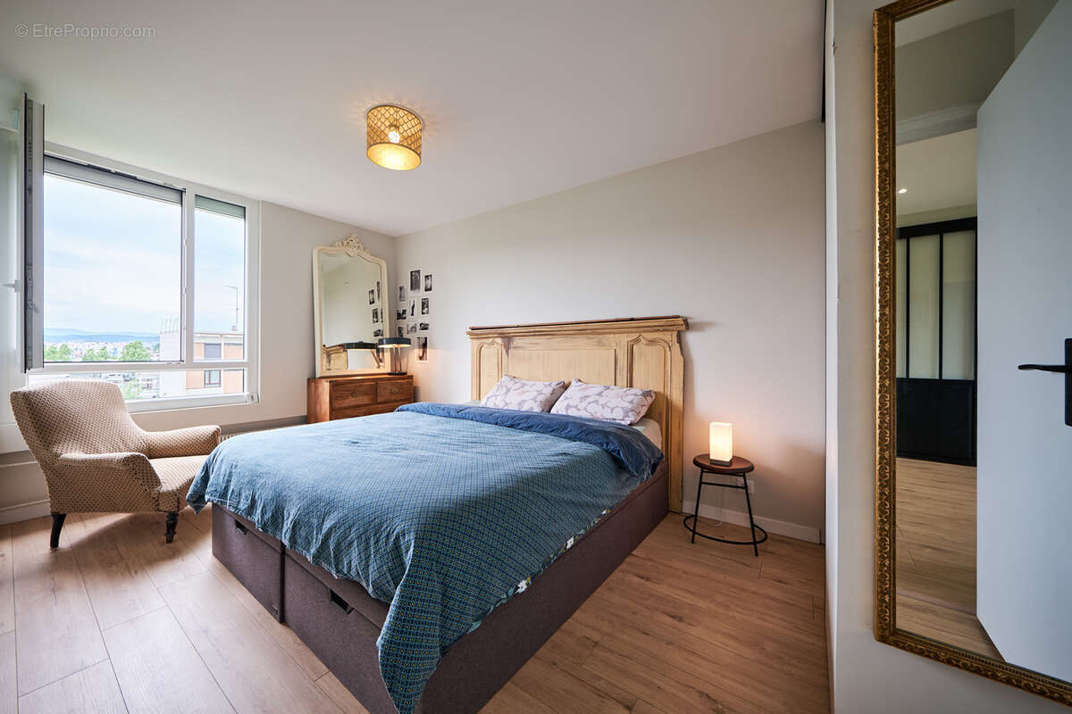 Appartement traversant lumineux avec vue panoramique - Pommaries - photo 7