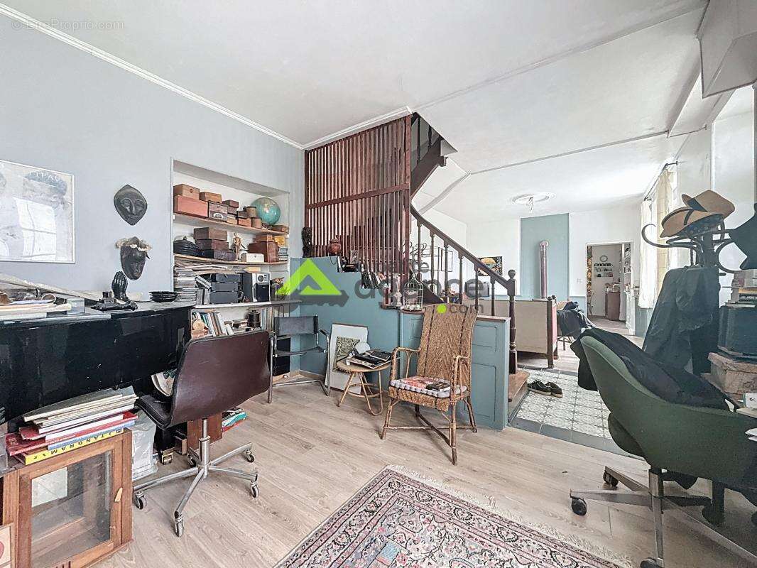 Maison à MOURIOUX-VIEILLEVILLE