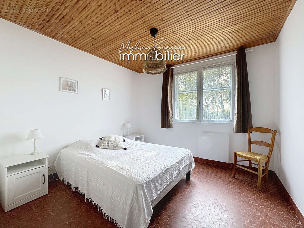 Maison de plain-pied sur plus de 5 000 m2 de terrain à Notre-Dame-de-Monts - photo 7