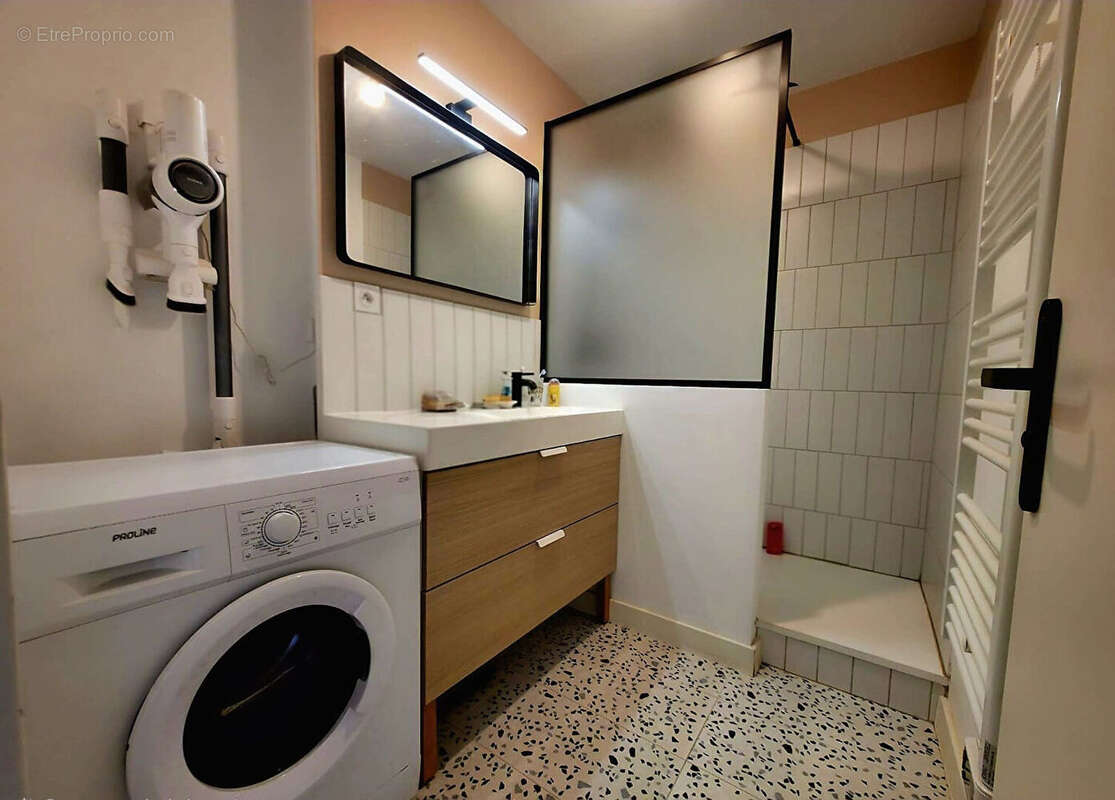 Appartement à LE RHEU