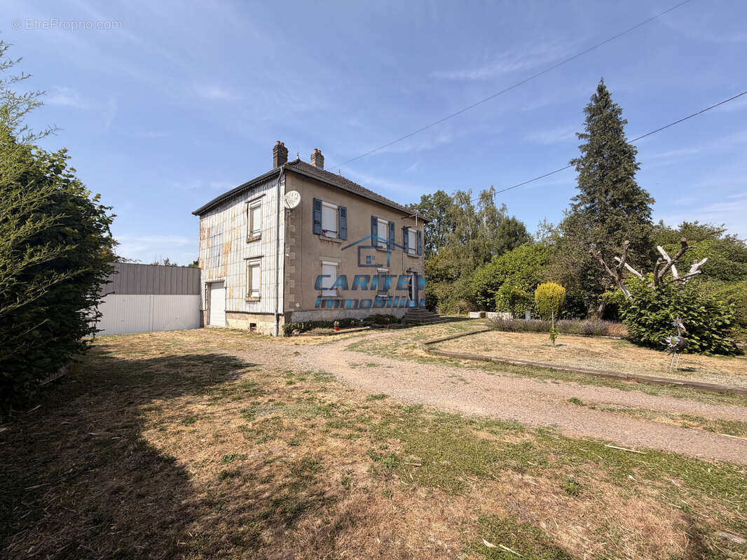 MAISON BOURGEOISE de 150 m2 - 4 chambres - 7627 m2 de terrain - photo 16