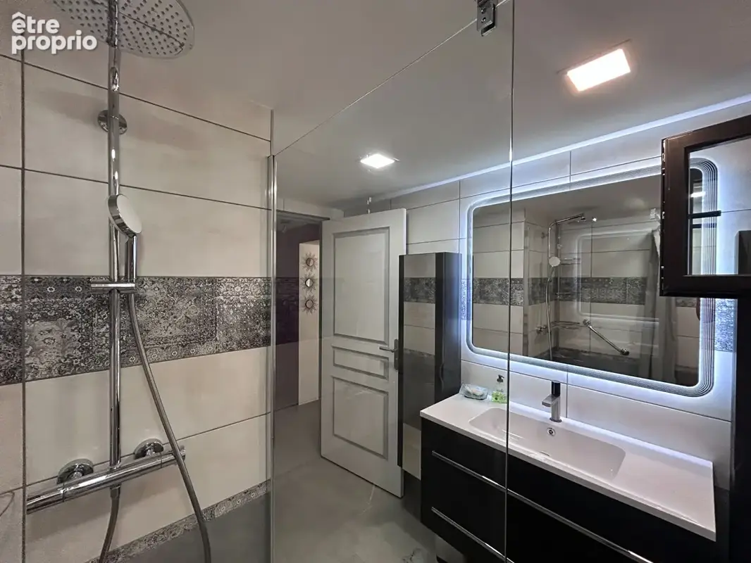 Maison Le Teil 7 pièce(s) 200 m2 - photo 8