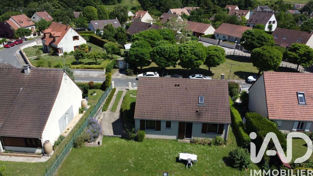 Photo 9 - Maison à COURSON-MONTELOUP