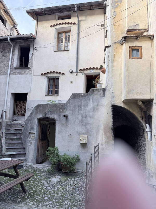 Appartement à BREIL-SUR-ROYA