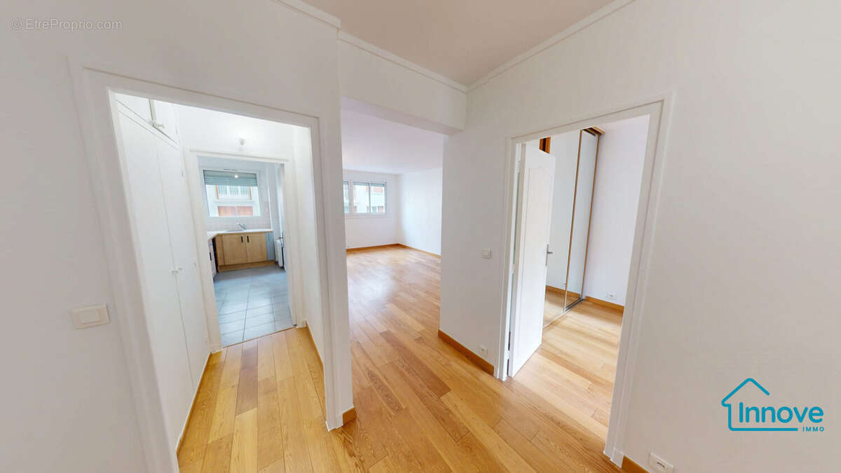 Appartement à PARIS-15E