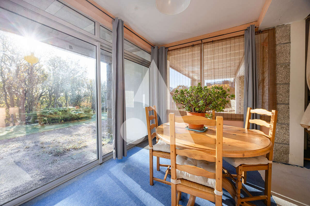 Maison à LA BOUILLIE