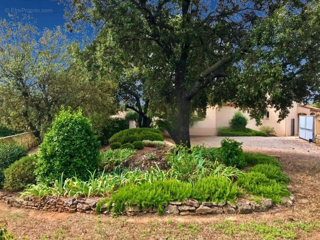 Maison à CASTILLON-DU-GARD