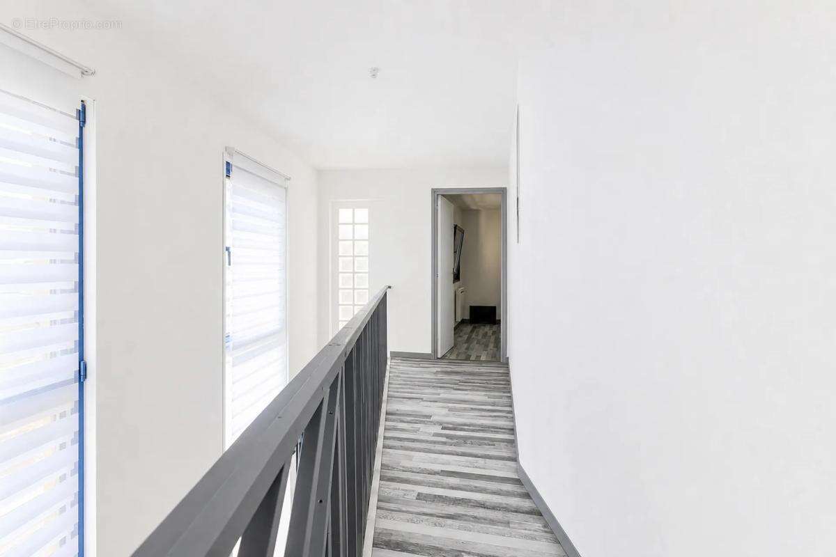 Immeuble loué avec deux appartements à Douai - photo 11