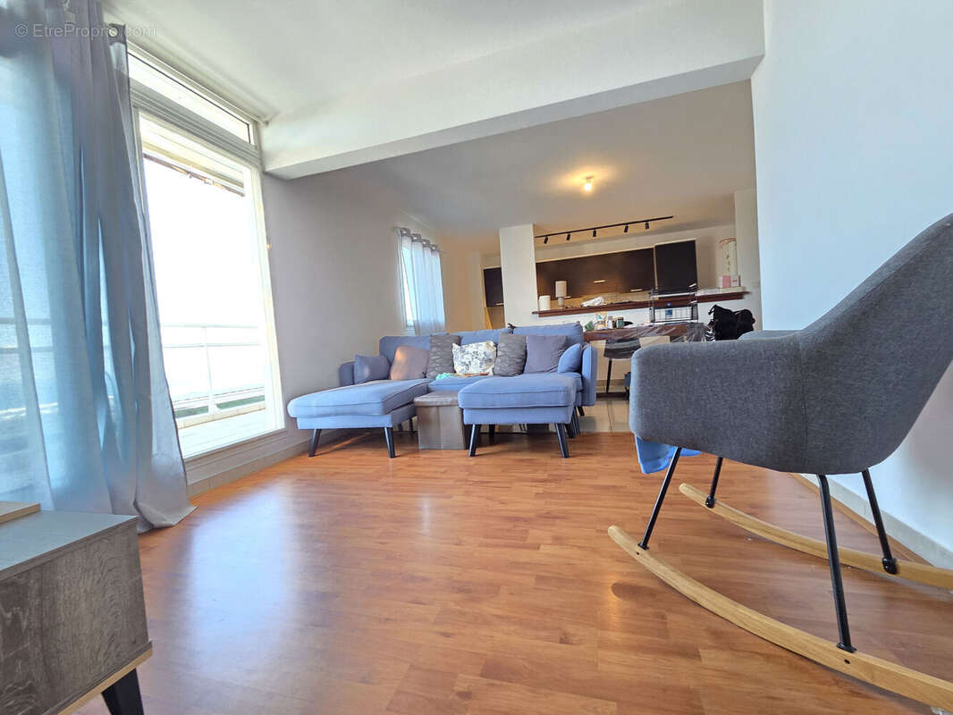 Photo 9 - Appartement à SAINT-DENIS