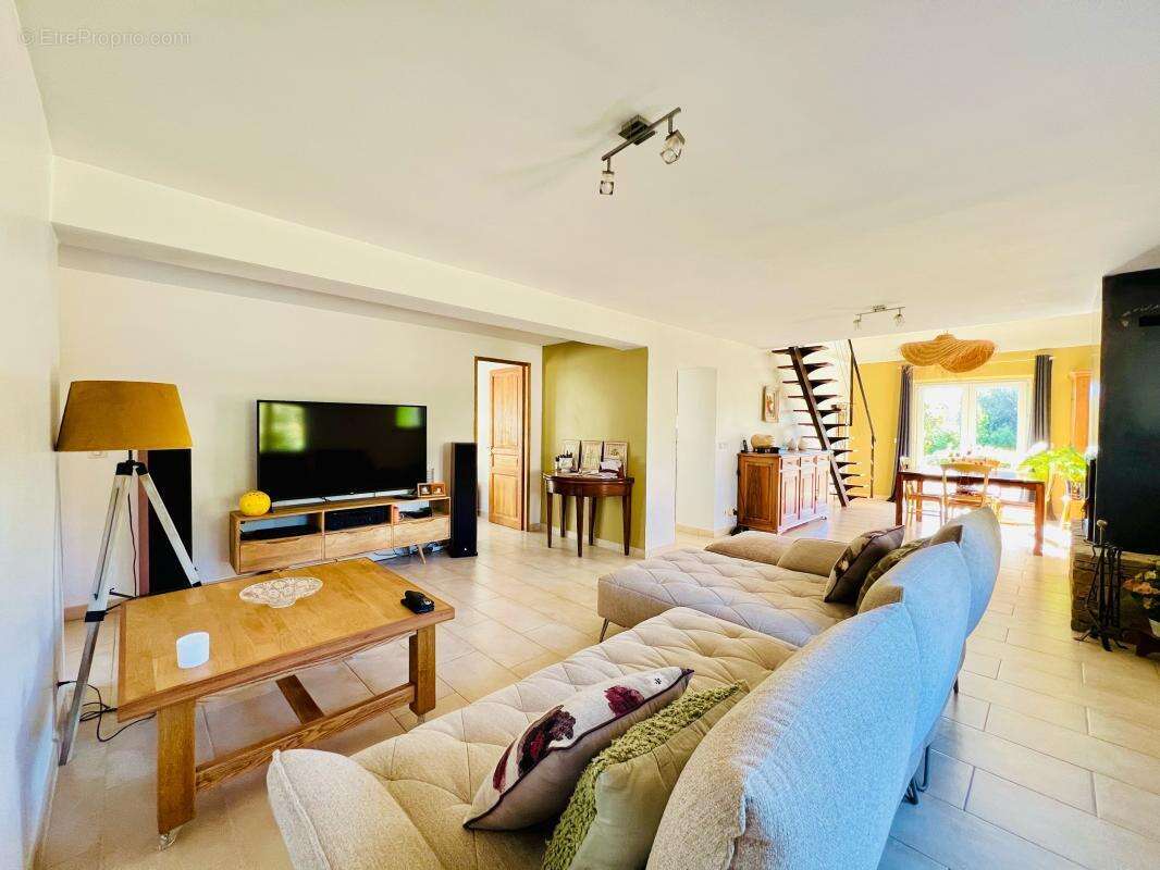 Maison à LA CADIERE-D&#039;AZUR