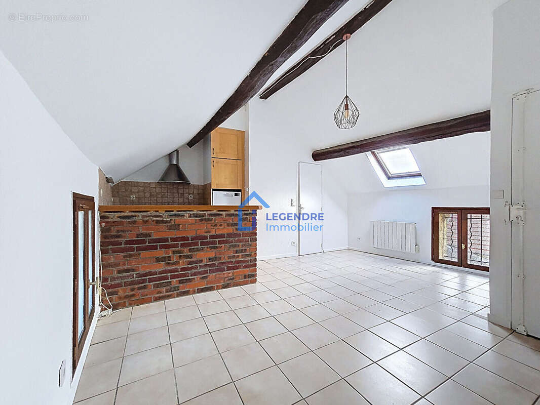 Appartement à PIERRELAYE