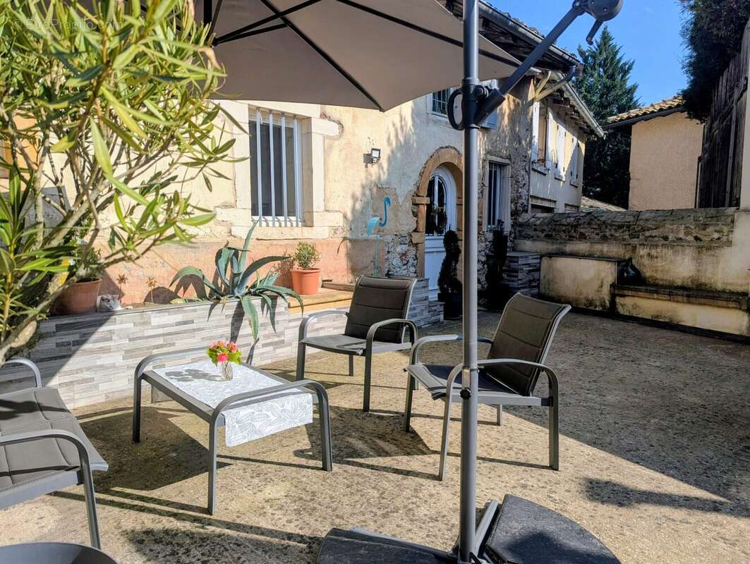 Maison à SAINT-LAGER