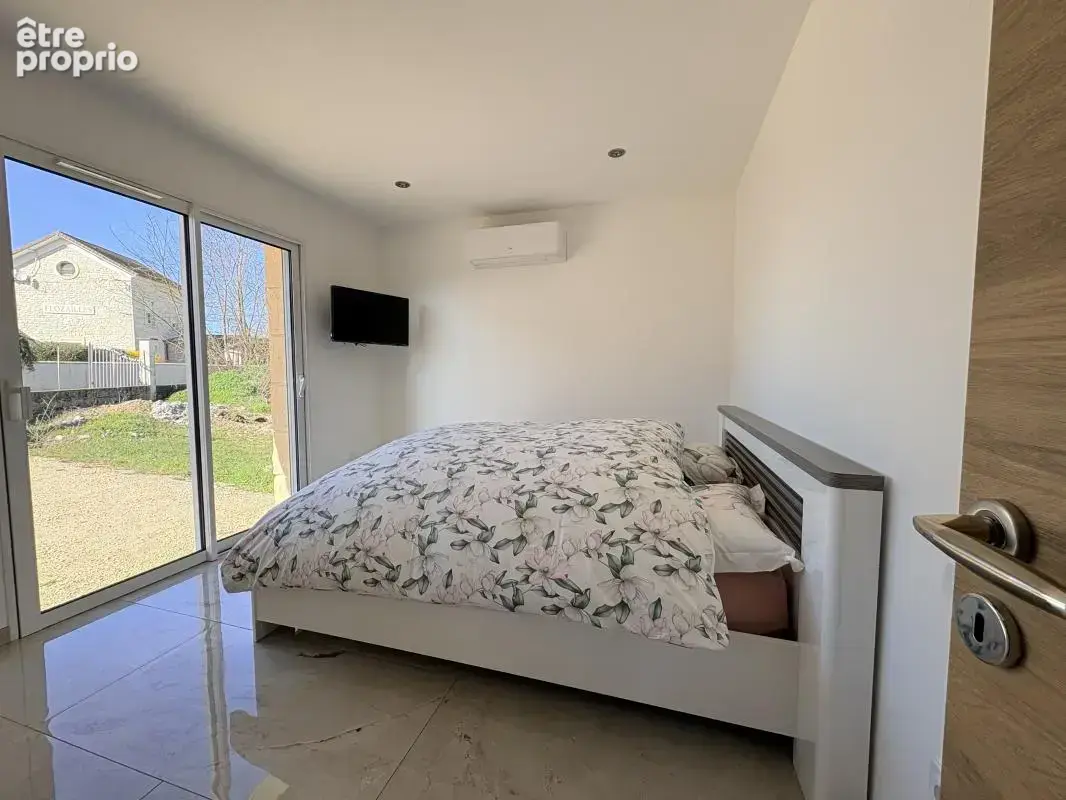 Maison 4 pièces 112 m² à vendre à Saint-Savin (38300) - photo 9