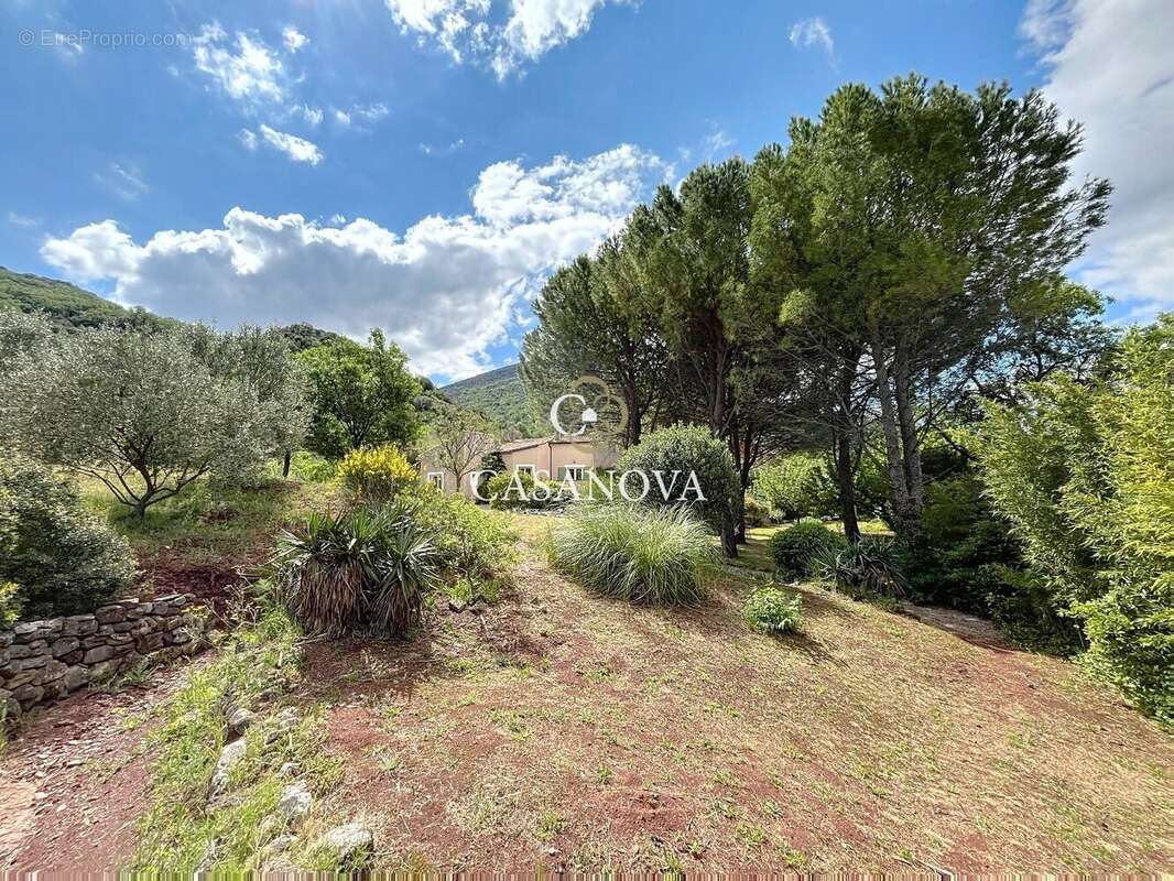 Maison à CLERMONT-L&#039;HERAULT