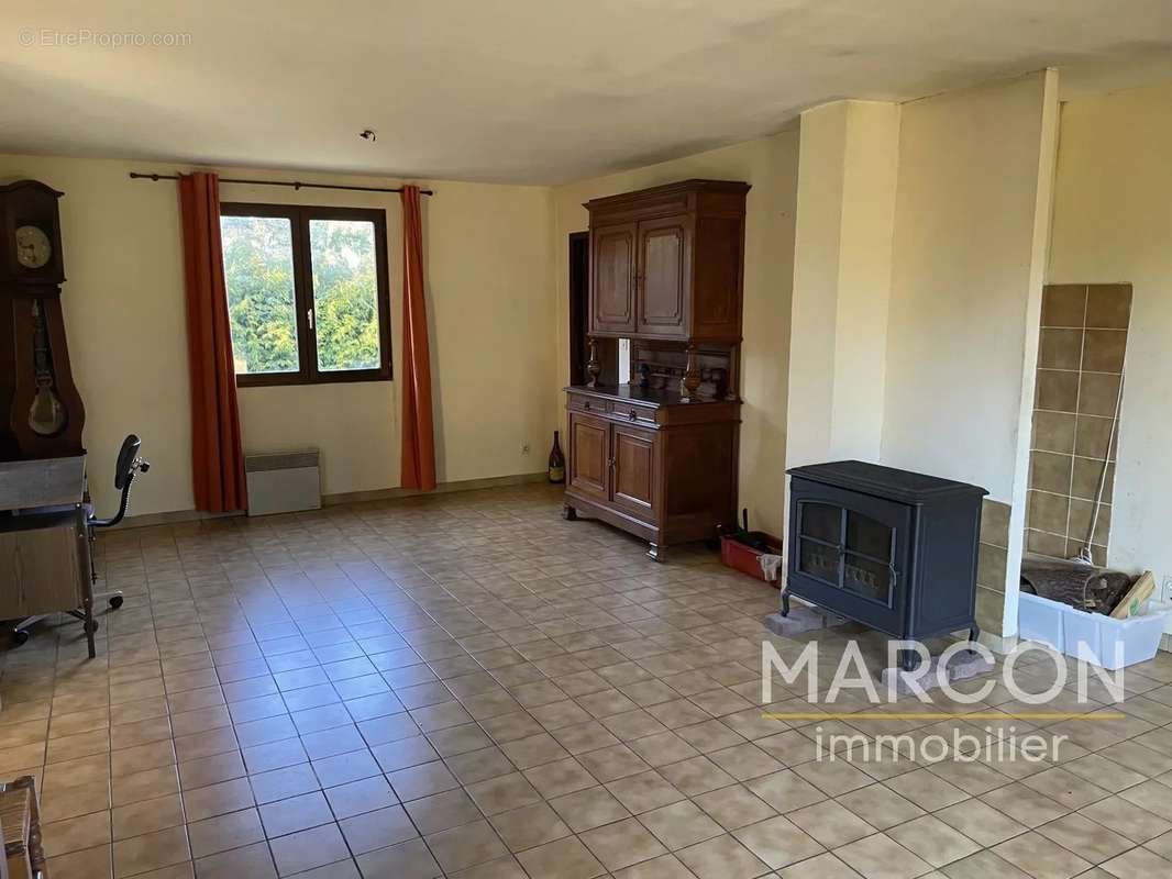 Maison à GENTIOUX-PIGEROLLES