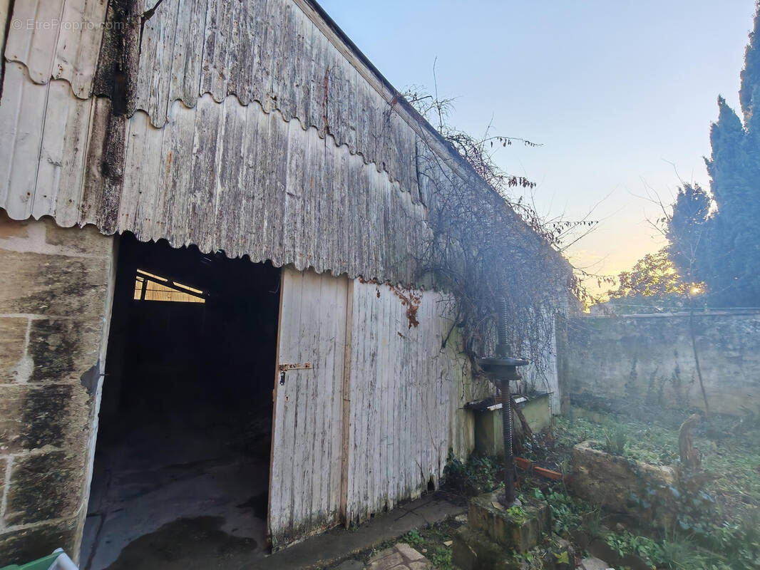 Maison à SAINT-ANDRE-DE-CUBZAC