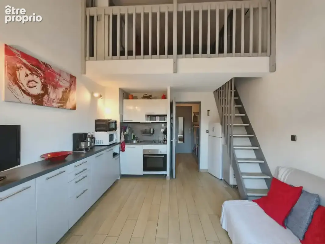 Appartement T2 avec vue mer, picine et parking privatif - photo 2