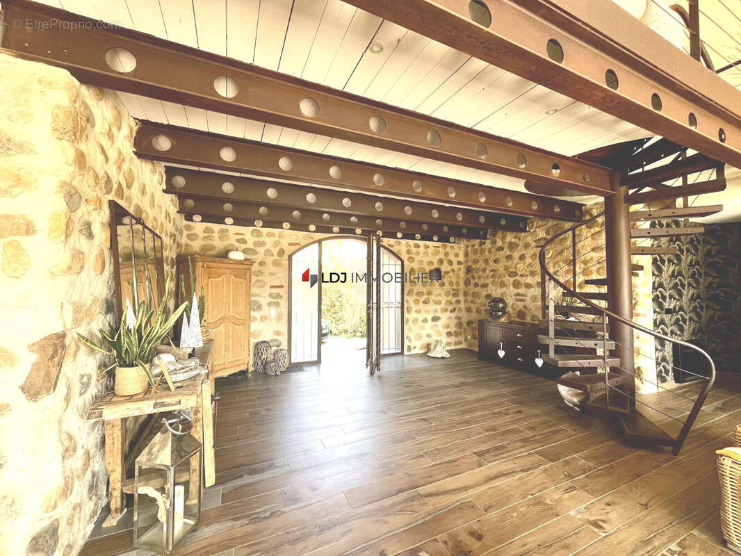 Maison à SAINT-FELIU-D'AVALL