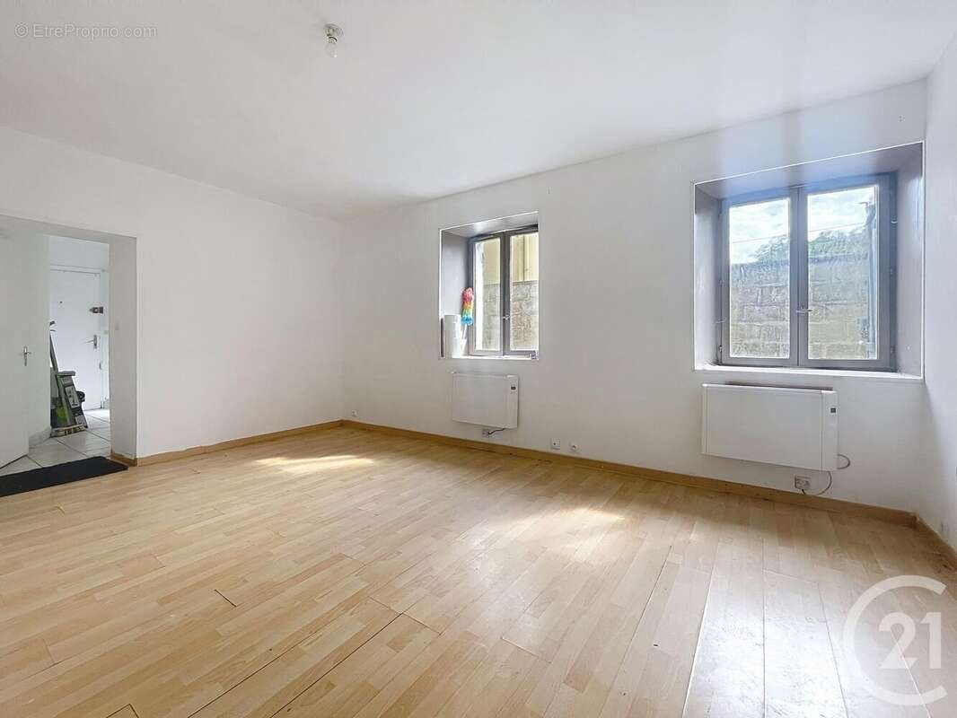 Appartement à MONTEREAU-FAULT-YONNE