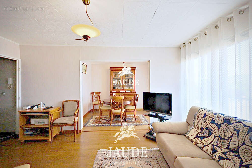 Appartement à COURNON-D'AUVERGNE