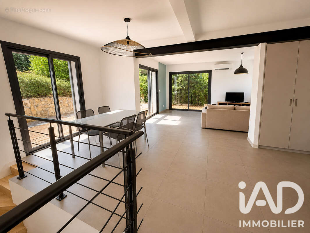 Photo 4 - Maison à CARNOUX-EN-PROVENCE