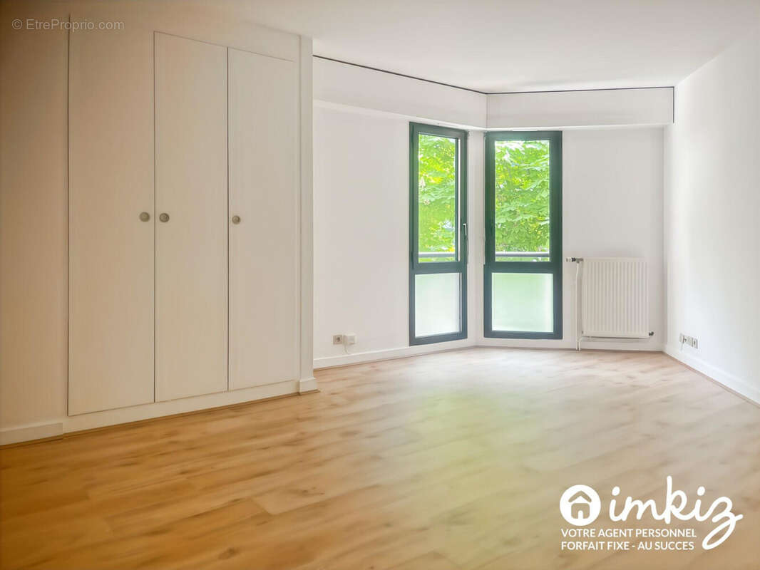 Appartement à LEVALLOIS-PERRET