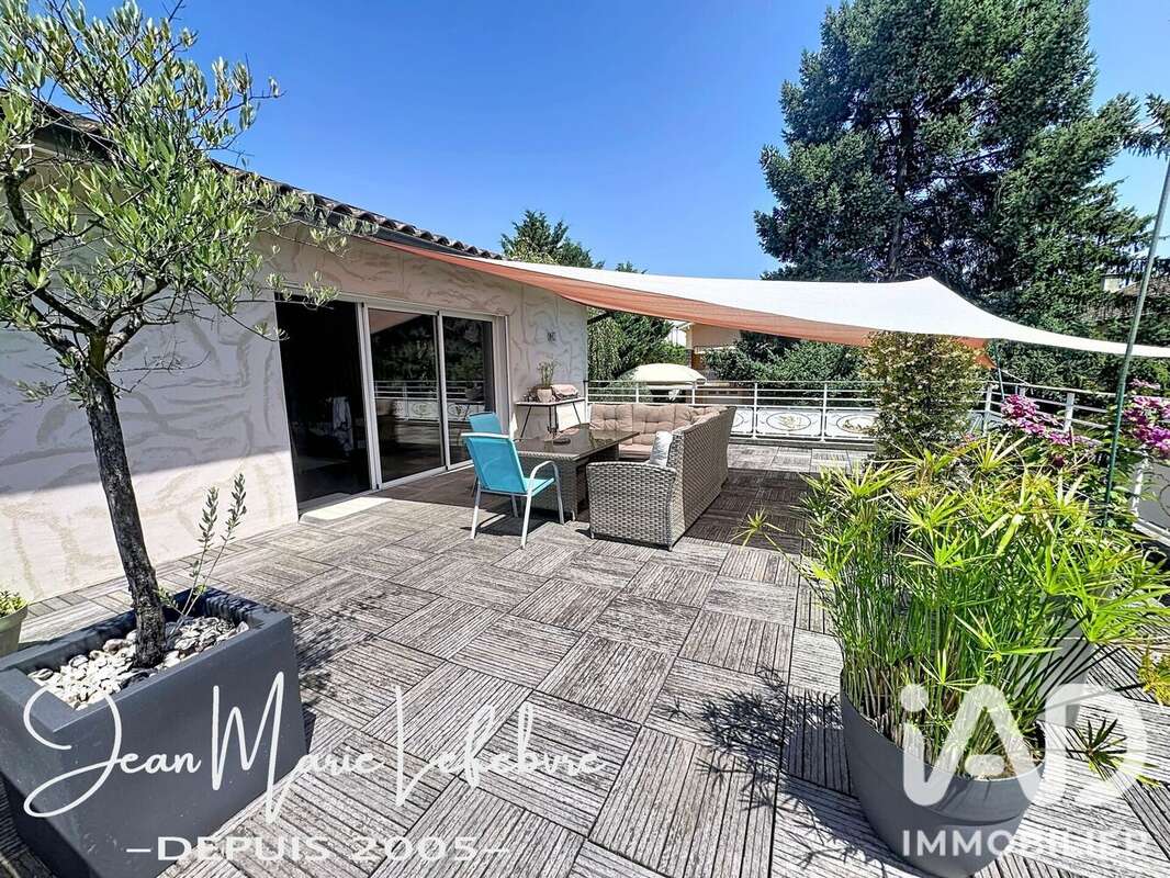 Maison 226 m² à Ampuis  - photo 2