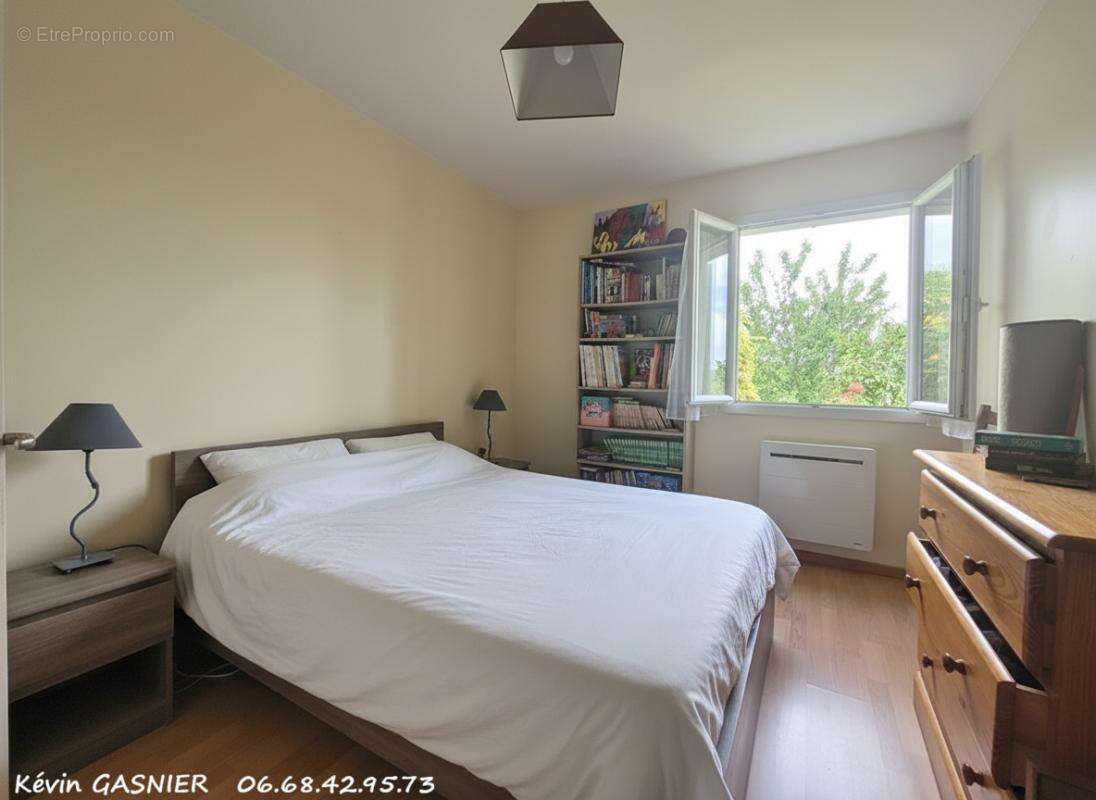 SAINT GENIS D'HIERSAC (16570) : Maison de plain pied 100m2 - photo 6