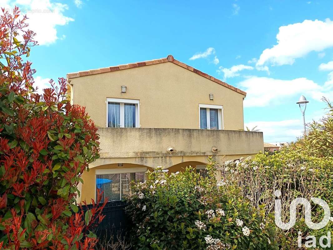 Photo 2 - Maison à MONTELIMAR