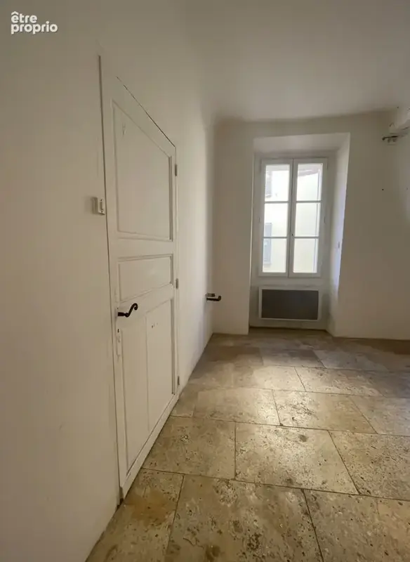 Immeuble à forte rentabilité à Entrecasteaux - photo 3