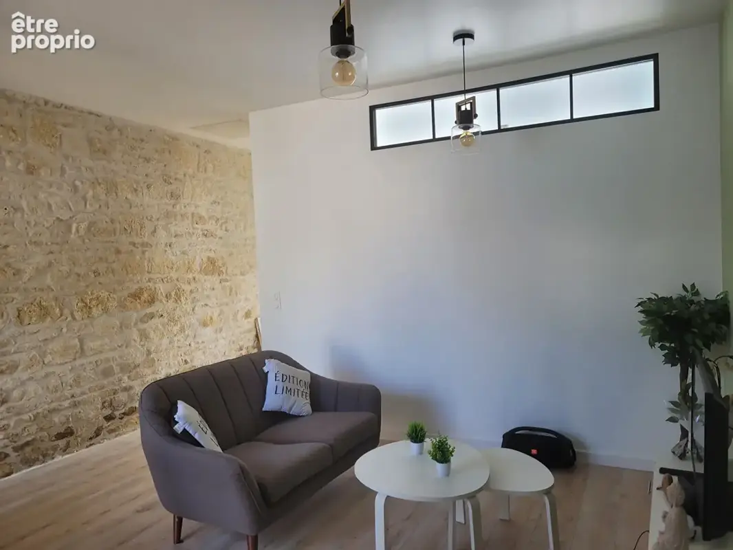 ROCHEFORT proche centre maison rénovation de qualité de type 2 avec extérieur intimiste - photo 14