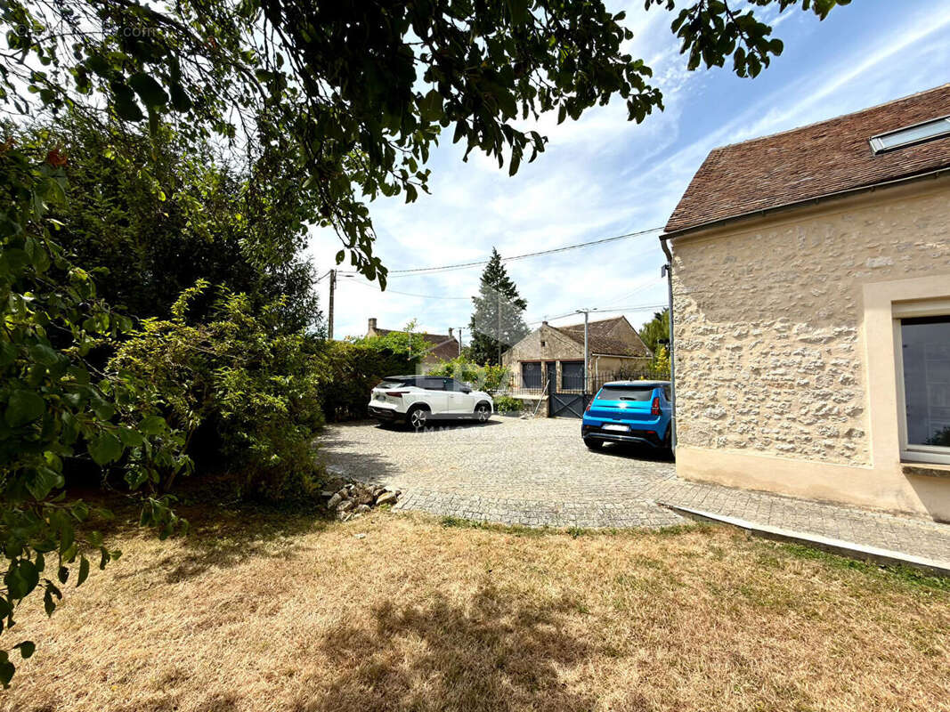 Maison 180m² à remauville - photo 18