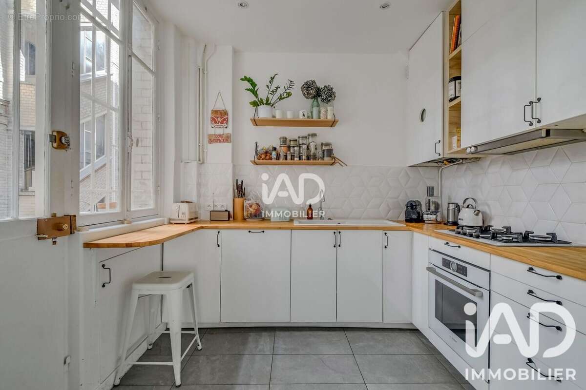 Photo 4 - Appartement à PARIS-17E