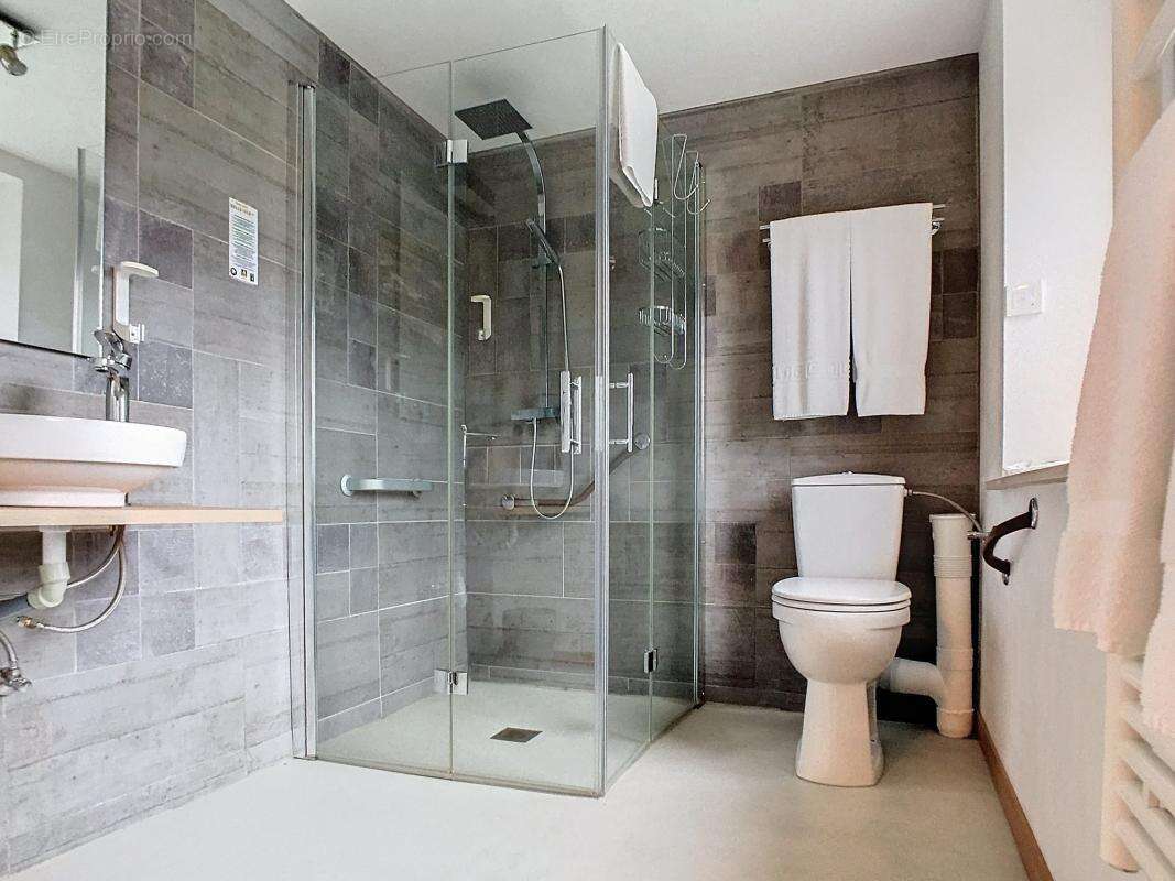 Commerce à WANGENBOURG-ENGENTHAL