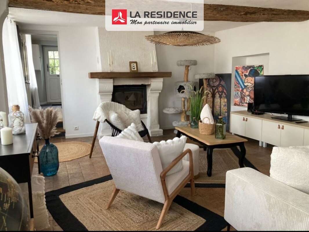 Maison à BONNIERES-SUR-SEINE