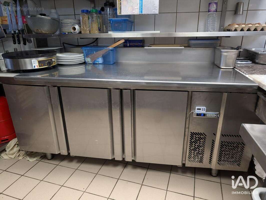 Photo 8 - Commerce à LAIGNE-EN-BELIN