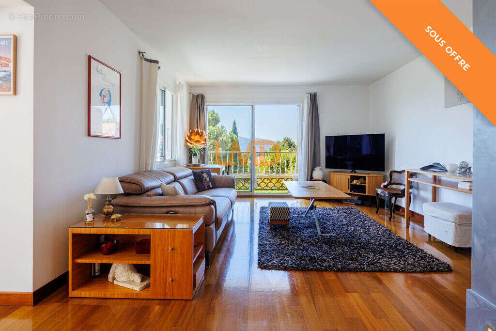 Appartement à MARSEILLE-8E