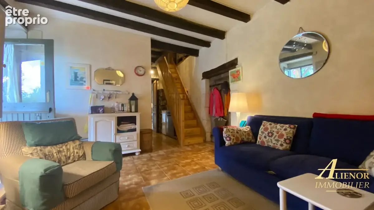 Propriété pierre avec gîte et dépendances - proche Brantôme, Quinsac 24530, - photo 8