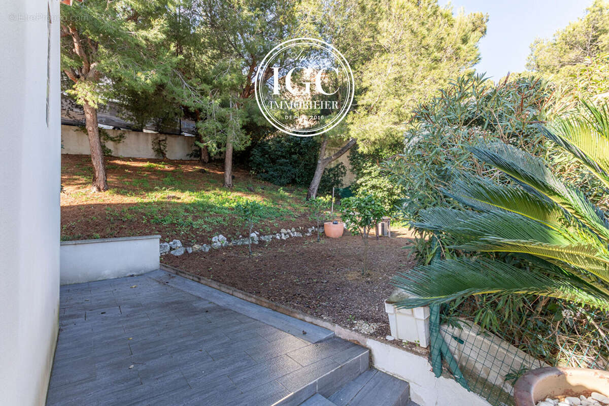 Maison à CARRY-LE-ROUET